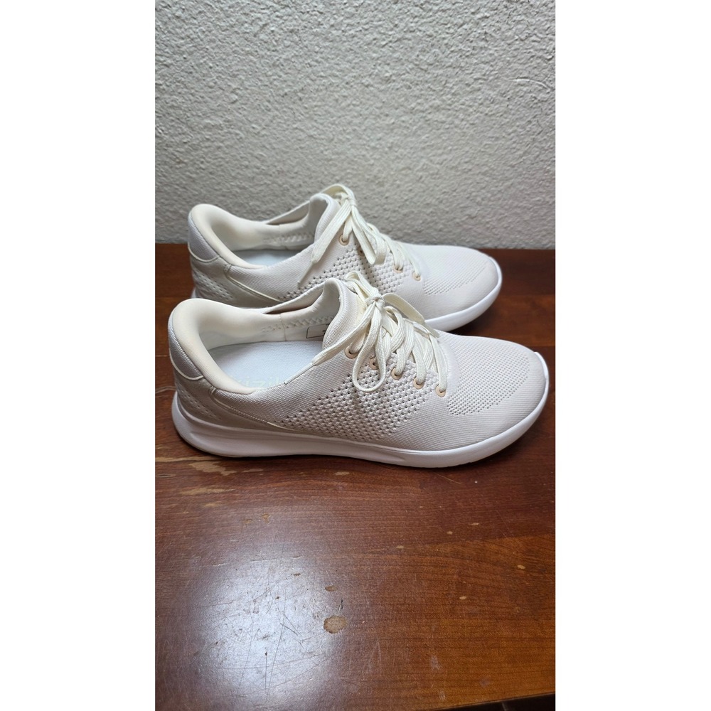 Kizik Limen HandsFree Sneakers Womens 10.5 Mens 9 Cream Sand H4FC-DLIMWC06-1D